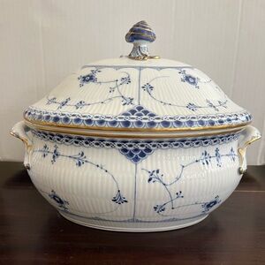 Royal Copenhagen Fluted Half Lace Oval Tureen & Lid